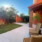 בית נופש Casa Delfina *